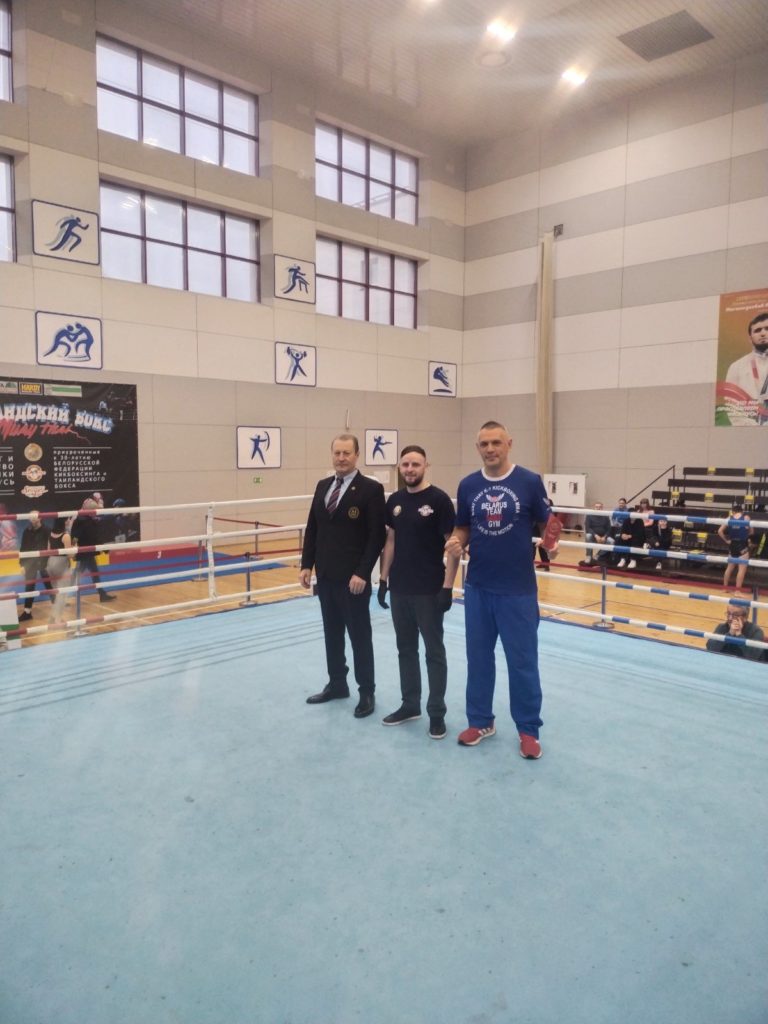 Зеленевский Андрей Николаевич удостоен награды: лучший тренер РБ по Таиландскому боксу за 2021г.